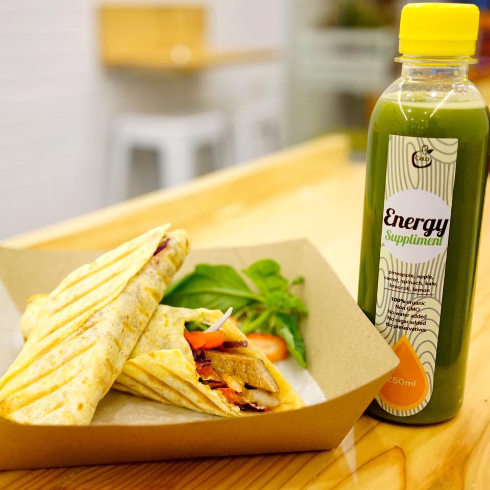 Thưởng thức bánh mì cuộn “wrap” siêu hấp dẫn lần đầu tiên có mặt tại Việt Nam - Ảnh 4.