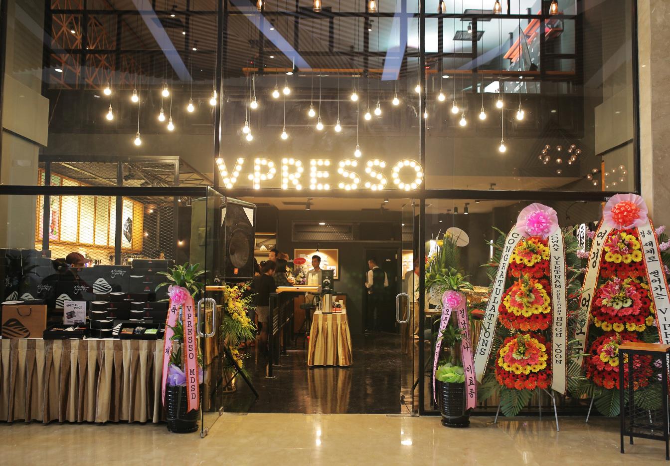 Vpresso - Điểm hẹn l&yacute; tưởng cho d&acirc;n ghiền c&agrave; ph&ecirc; - Ảnh 1.