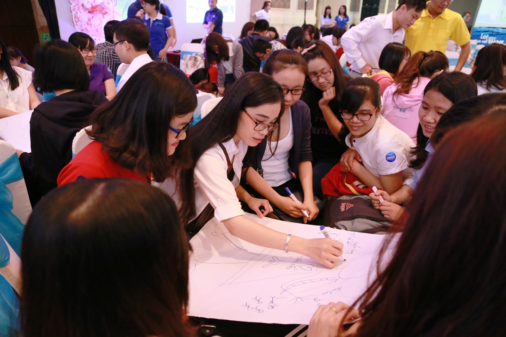 Suntory PepsiCo Việt Nam chia sẻ cơ hội nghề nghiệp với gần 1.000 sinh vi&ecirc;n - Ảnh 4.