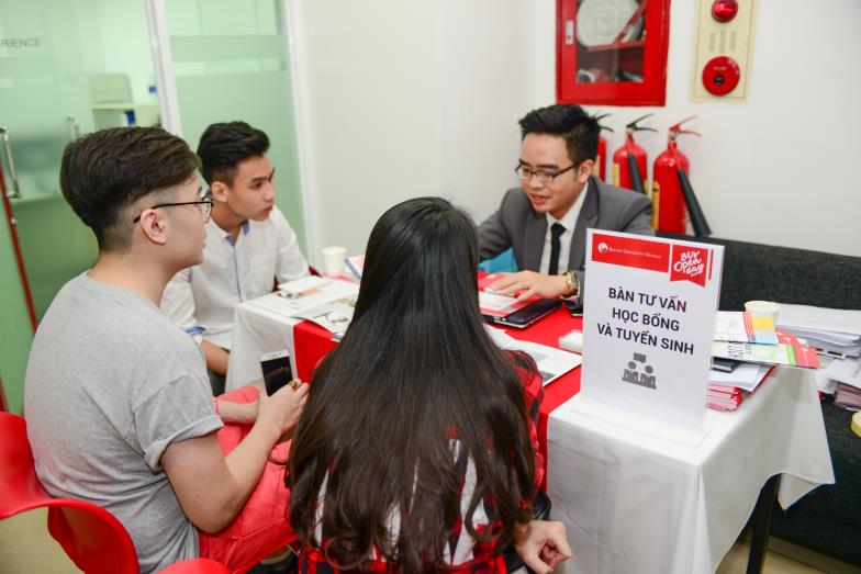 Đại học Anh Quốc Việt Nam tổ chức sự kiện lớn nhất năm 2016 - Ảnh 5.