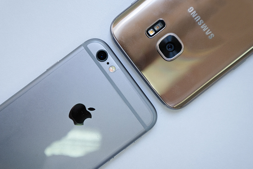 Ưu điểm gì giúp Samsung Galaxy S7 “hạ gục” iPhone 6s? - Ảnh 1.