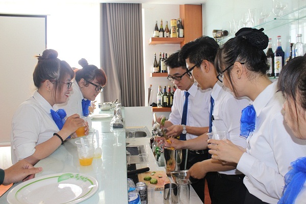 Nguyễn Duy Tùng – Vượt qua thử thách “ẵm gọn” học bổng du học Mỹ - Ảnh 4.