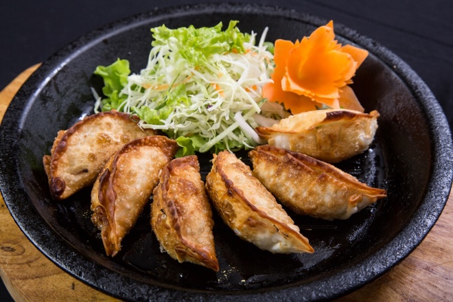 Ẩm thực đường phố Nhật Bản đổ bộ chuỗi nh&agrave; h&agrave;ng Hotto - Ảnh 3.