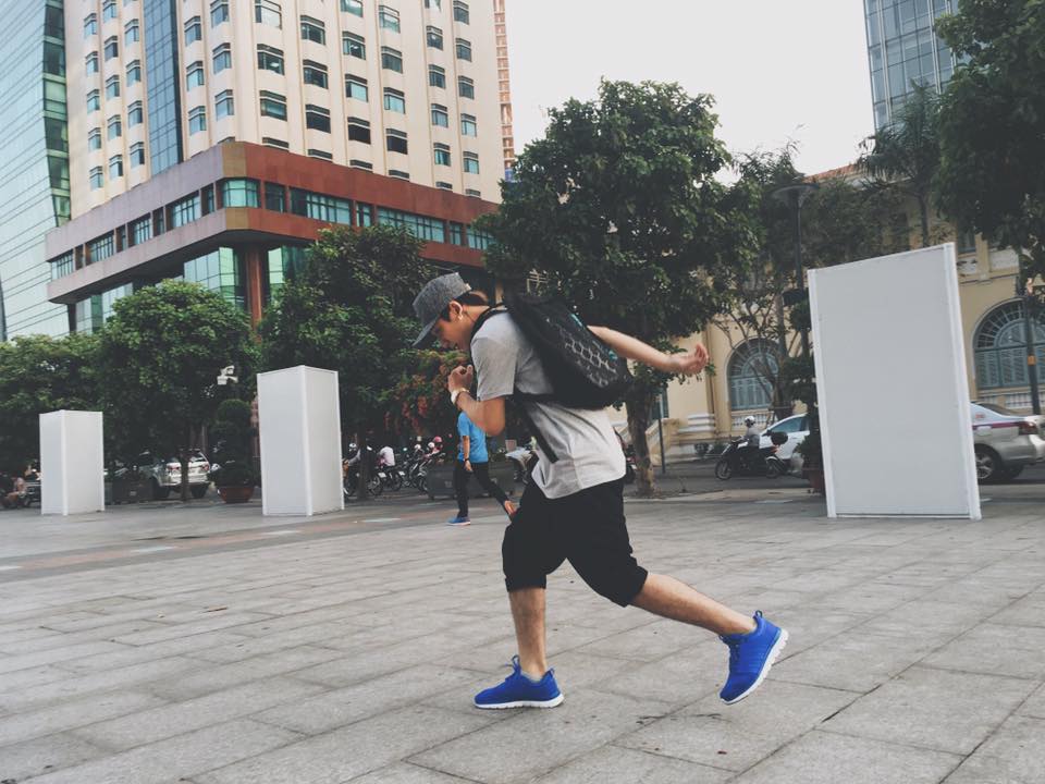 Quỳnh Anh Shyn, Tronie cùng dàn sao trẻ đọ style với sneaker - Ảnh 4.