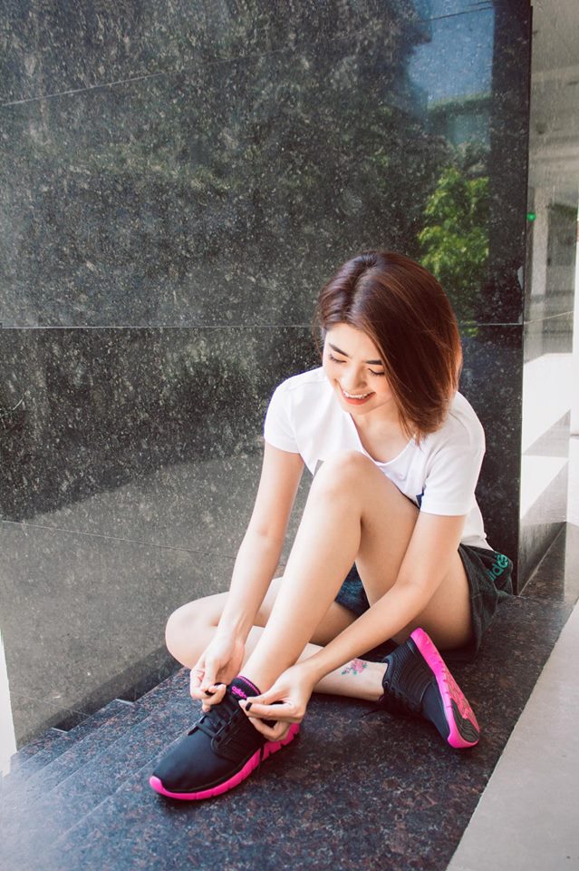 Quỳnh Anh Shyn, Tronie cùng dàn sao trẻ đọ style với sneaker - Ảnh 5.