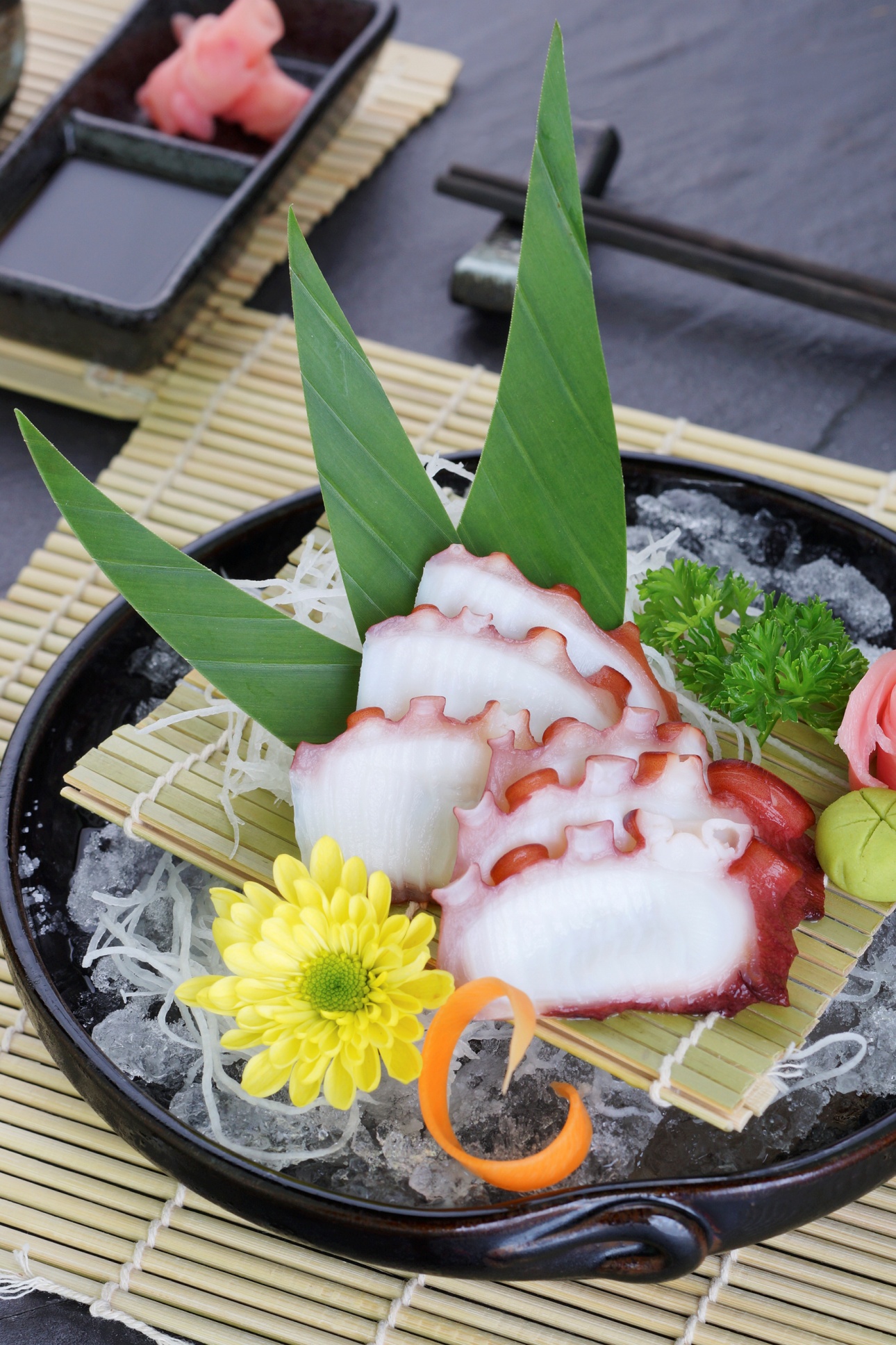 Tới Kisu Sushi cùng Master Đinh khám phá nghệ thuật ẩm thực Nhật Bản - Ảnh 2.