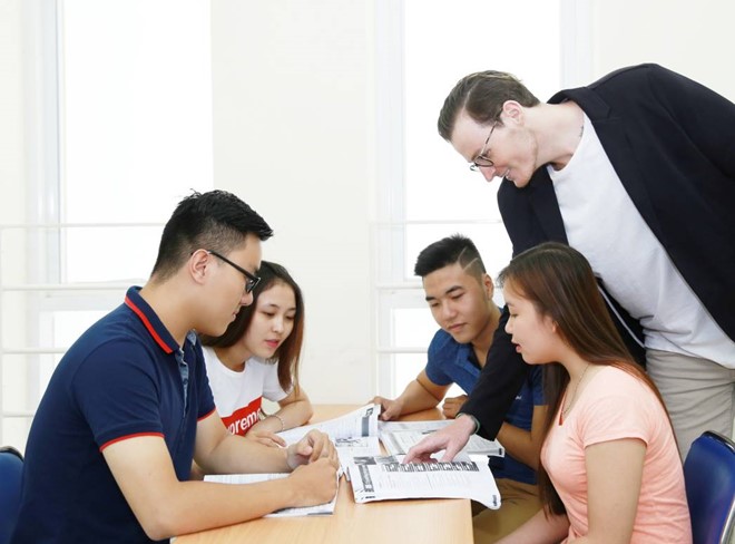 Ngành Thương mại điện tử: “Làn gió mới” đầy tiềm năng tại UEF - Ảnh 2.