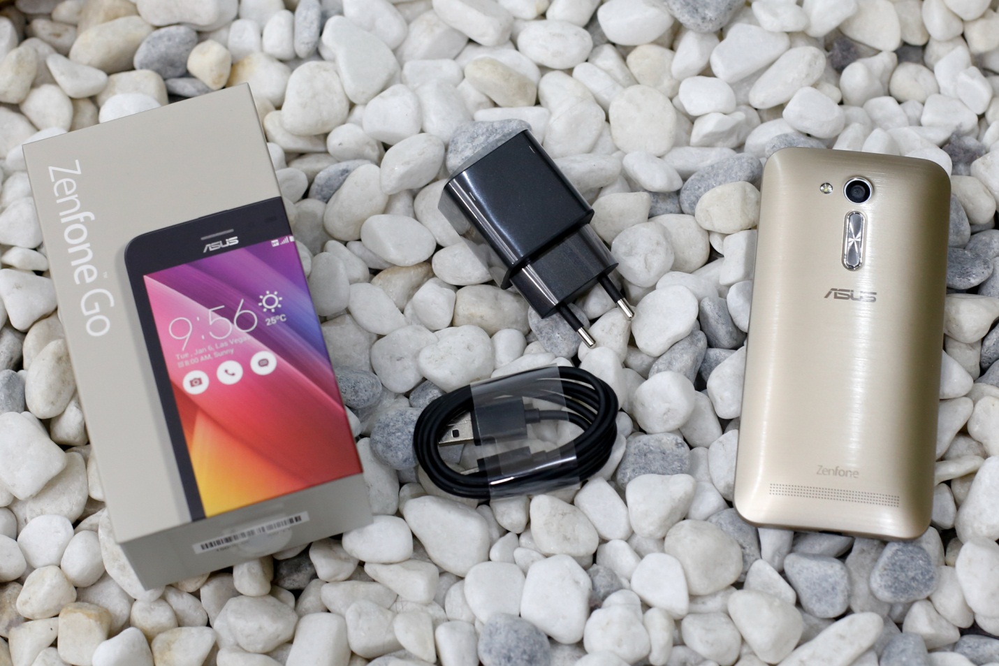 Asus Zenfone Go 4.5 Plus: Quá đẹp và tiện ích cho mức giá hơn 2 triệu đồng - Ảnh 2.