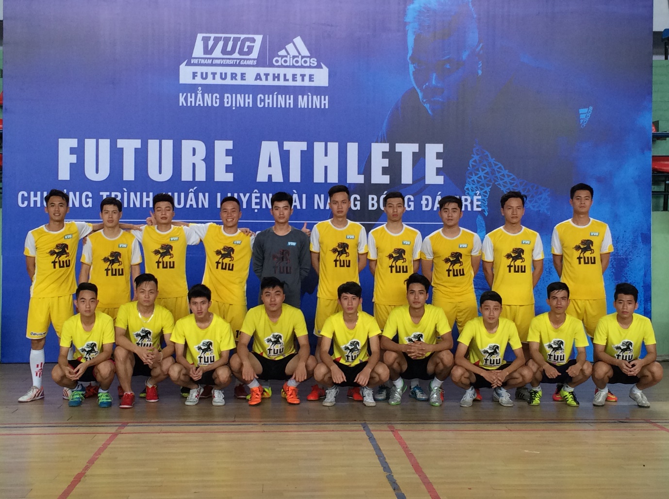 Giới trẻ hứng khởi với chương trình huấn luyện tài năng bóng đá trẻ Future Athlete - Ảnh 1.