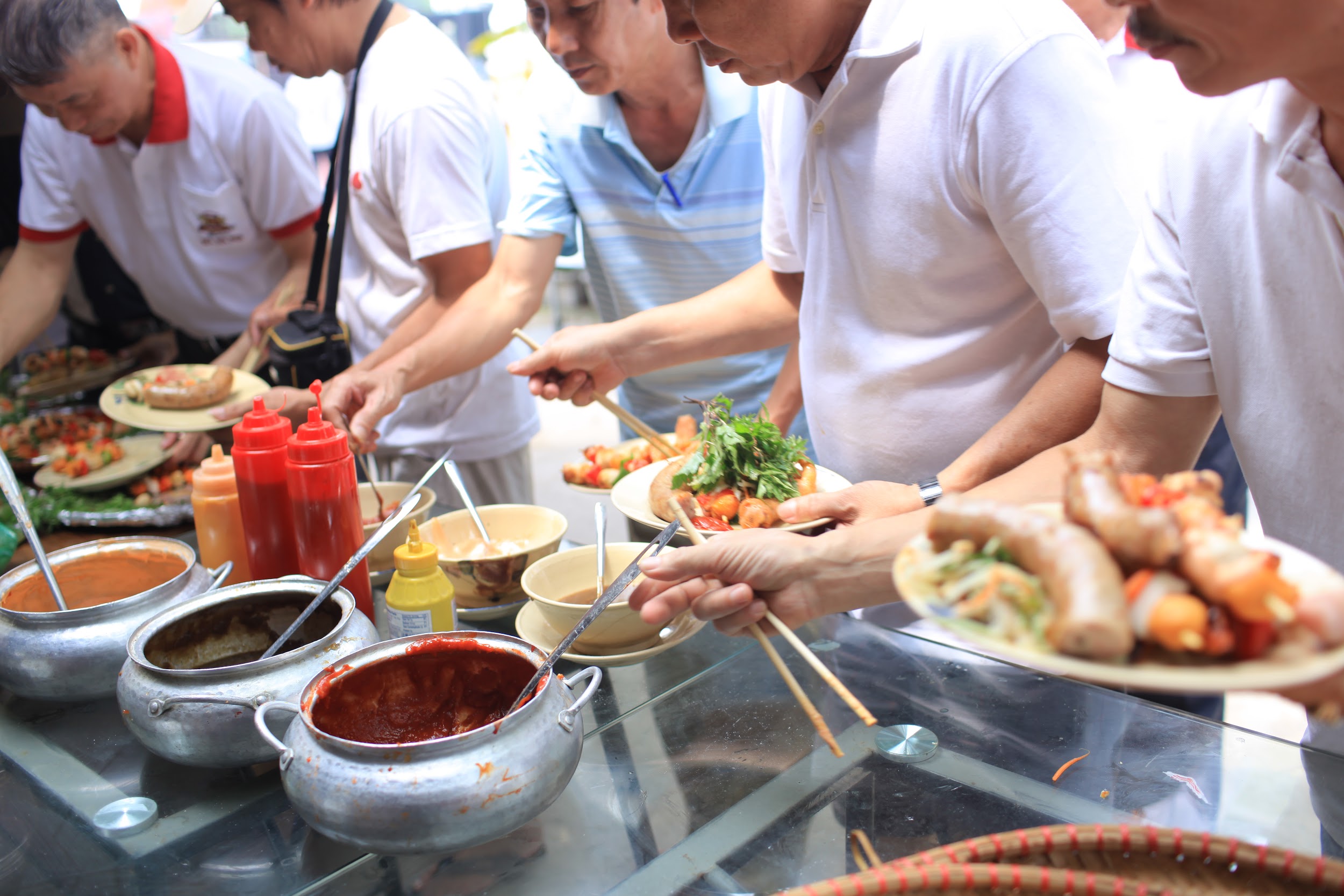 Lễ hội ẩm thực xưa và nay - Sân chơi quen mà lạ - Ảnh 3.