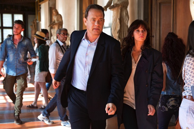 Tom Hanks tiếp tục hành trình giải mã bí ẩn trong trailer đầy kịch tính của Hỏa ngục - Ảnh 3.