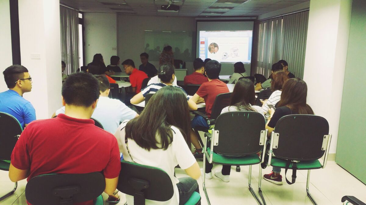 Cơ hội nhận voucher cà phê Starbucks tại buổi chia sẻ kinh nghiệm IELTS 8.0 - Ảnh 2.