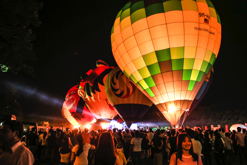 Mãn nhãn với Khinh khí cầu rực sáng trong đêm “Night Glow” tại Festival Huế - Ảnh 4.