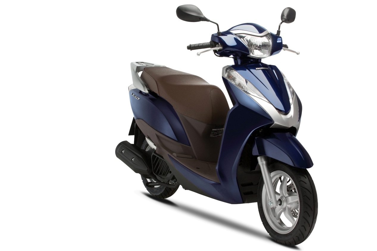 Đây là chiếc xe ga có thể chiều lòng các chị em như soái ca - Ảnh 2.