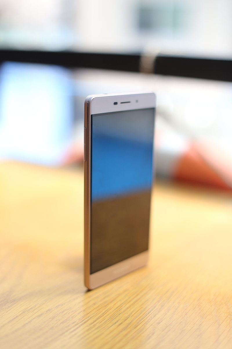 Đánh giá nhanh Coolpad Sky 3: Chụp ảnh tự sướng chuyên nghiệp và đẳng cấp - Ảnh 8.
