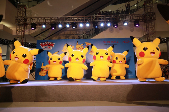 X&ocirc;n xao binh đo&agrave;n Pikachu trở lại Việt Nam! - Ảnh 1.