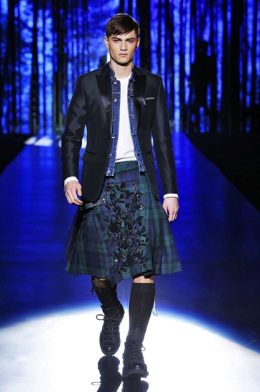 Dsquared2 khai trương cửa hàng đầu tiên tại Việt Nam - Ảnh 8.
