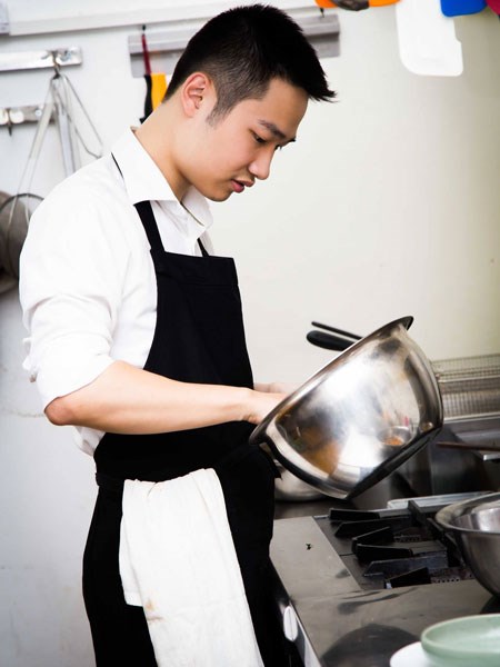Trải nghiệm khách sạn 5 sao và cơ hội du học, định cư Úc - Ảnh 2.