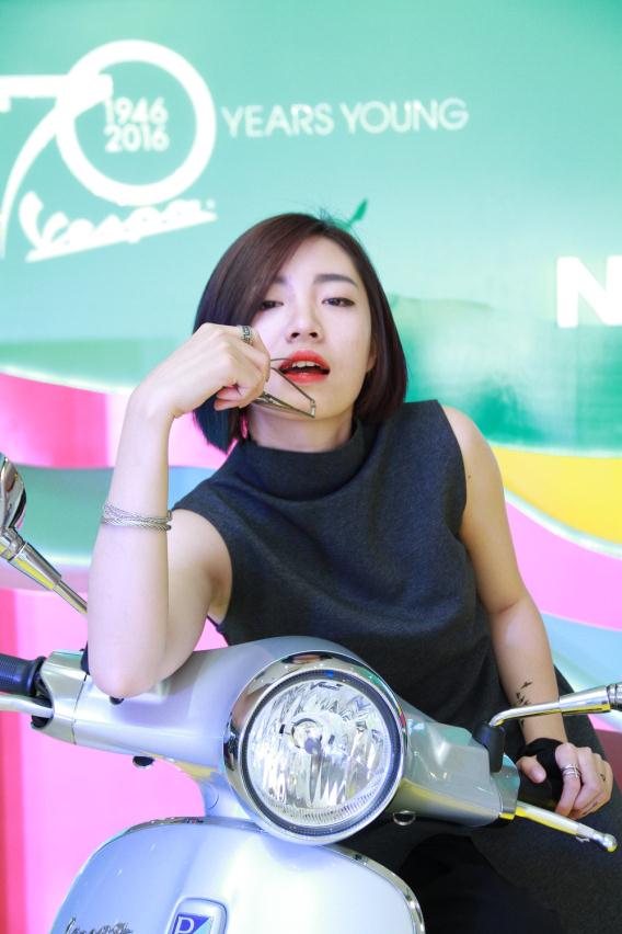 Fashionista Việt “bung” hết chất ngẫu hứng tại buổi giao lưu với stylist Pông Chuẩn - Ảnh 1.