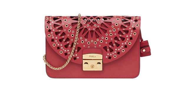 Lan Khu&ecirc;, H&agrave; Anh rạng rỡ trong buổi giới thiệu BST Furla Thu Đ&ocirc;ng 2016 - Ảnh 1.