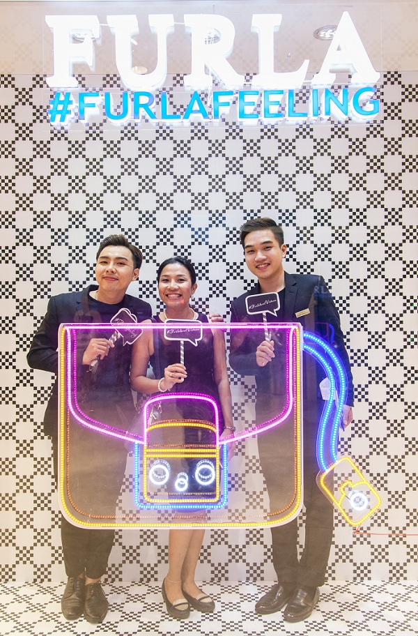 Lan Khu&ecirc;, H&agrave; Anh rạng rỡ trong buổi giới thiệu BST Furla Thu Đ&ocirc;ng 2016 - Ảnh 8.