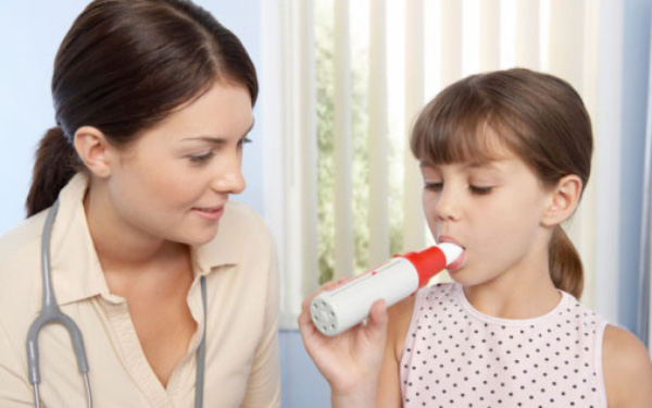 Những bệnh nguy hiểm bất kì ai cũng có thể gặp khi thời tiết chuyển lạnh - Ảnh 1.