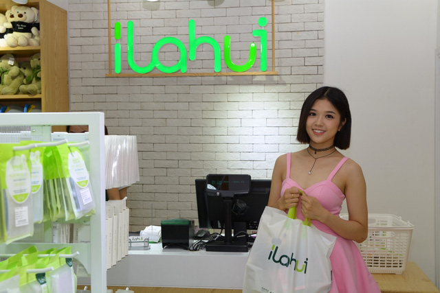 Tấp nập khách, chuỗi cửa hàng tiện ích ILAHUI mở thêm 6 điểm bán - Ảnh 4.