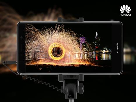 Học Soobin trổ t&agrave;i tỏ t&igrave;nh bằng ảo thuật &aacute;nh s&aacute;ng với Huawei GR5 2017 Pro - Ảnh 3.