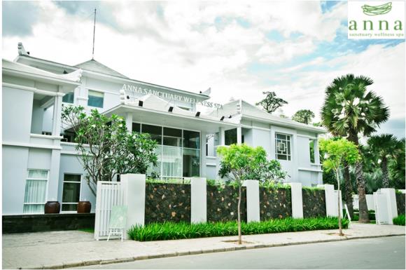 Bỏng mắt với hồ bơi sang chảnh được giới trẻ S&agrave;i G&ograve;n cực th&iacute;ch - Ảnh 1.