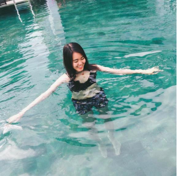 Bỏng mắt với hồ bơi sang chảnh được giới trẻ S&agrave;i G&ograve;n cực th&iacute;ch - Ảnh 4.