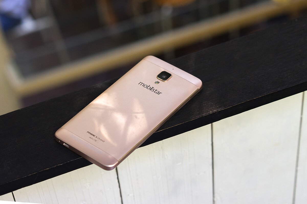 Hàng trăm người đặt hàng smartphone Prime X Grand chỉ trong một giờ - Ảnh 3.