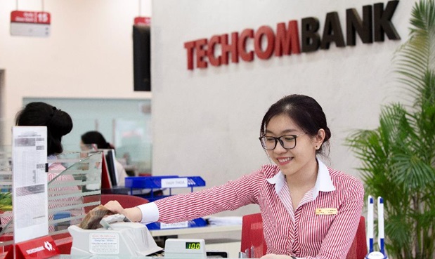Techcombank - Không phụ thuộc tín dụng, lợi nhuận vẫn tăng kỷ lục