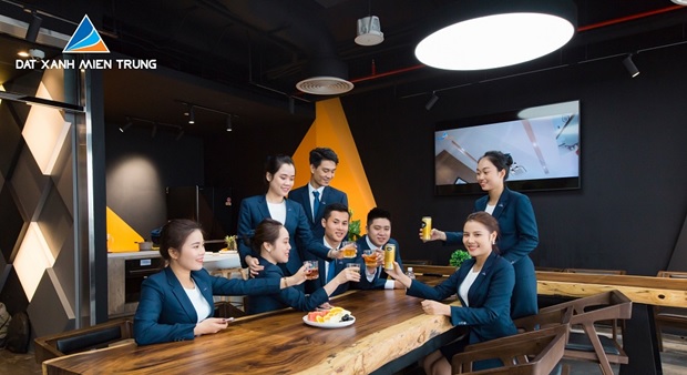 Đất Xanh Miền Trung dành 60 tỷ đồng thưởng Tết cho Ban điều hành và HĐQT Công ty