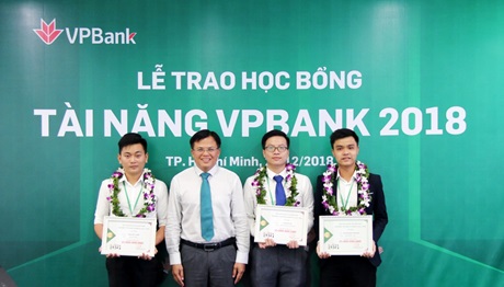 VPBank trao gần 150 suất học bổng tài năng sinh viên trị giá 1 tỷ đồng
