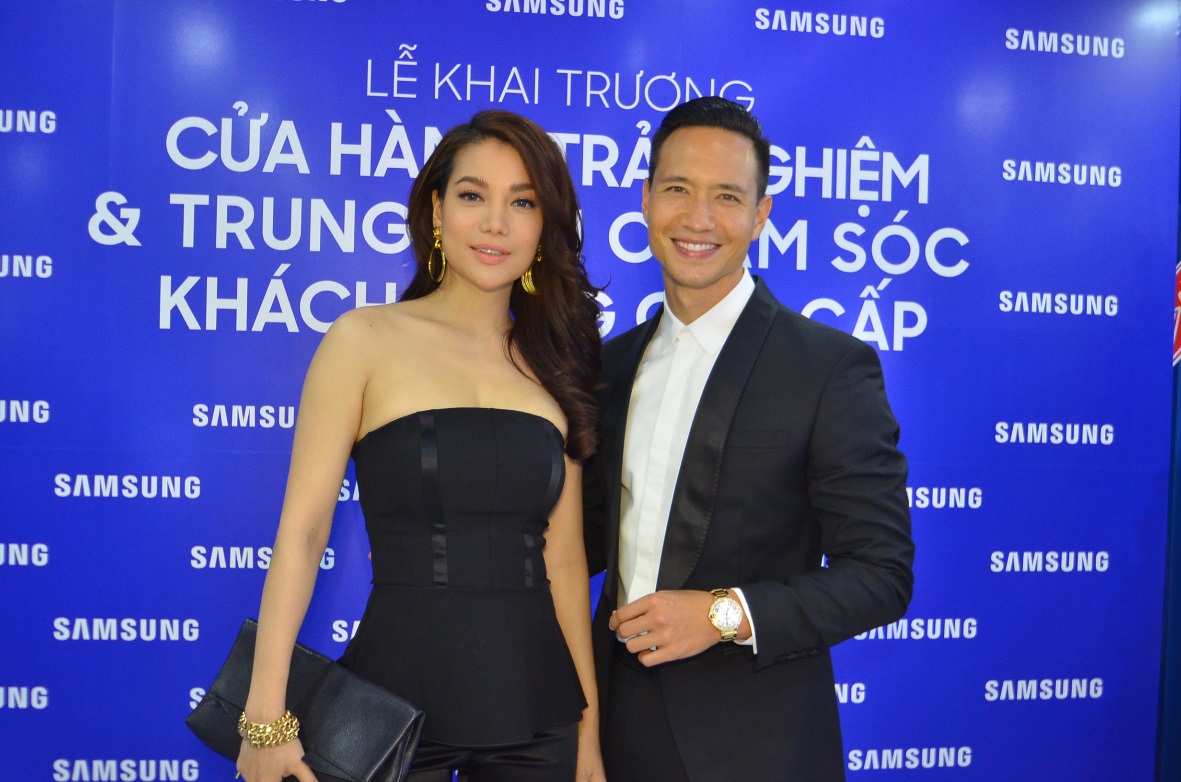 D&agrave;n sao tụ hội tại lễ khai trương trung t&acirc;m chăm s&oacute;c kh&aacute;ch h&agrave;ng Samsung - Ảnh 2.