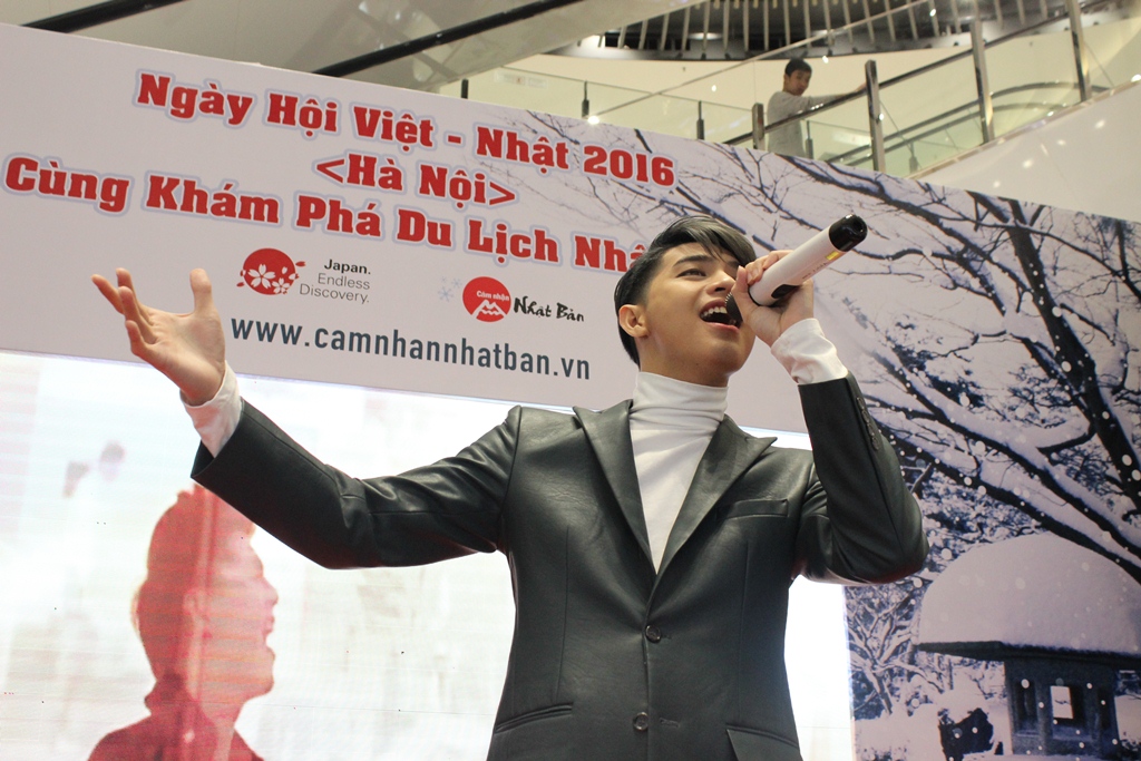 Dàn sao “hot” của Vpop đồng loạt “đổ bộ” đến AEON MALL Long Biên - Ảnh 1.