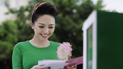 Clip Tết ý nghĩa của Hà Hồ, Sơn Tùng, Tóc Tiên, Chi Pu khiến fan thích thú - Ảnh 5.