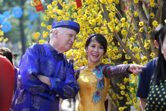 Giới trẻ Sài Gòn xúng xính khoe sắc ở Lễ hội Tết Việt - Ảnh 16.