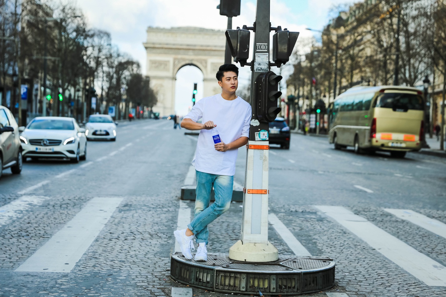 Quán quân Vì thời trang là chính tôi: Paris Fashion Week là bước ngoặt đổi đời - Ảnh 9.