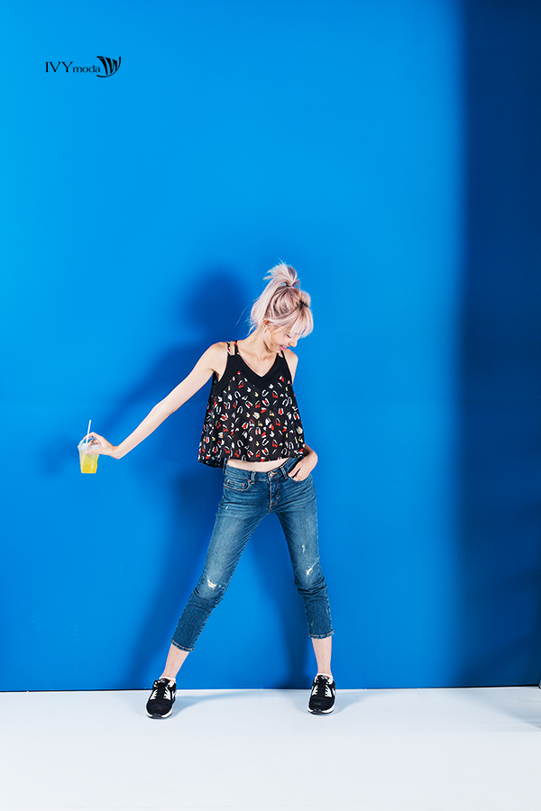 IVY moda ra mắt d&ograve;ng sản phẩm Jeans For you - Ảnh 2.