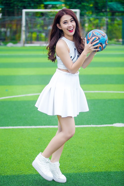 Bắt kịp xu hướng thời trang đ&oacute;n h&egrave; 2016 - Ảnh 2.