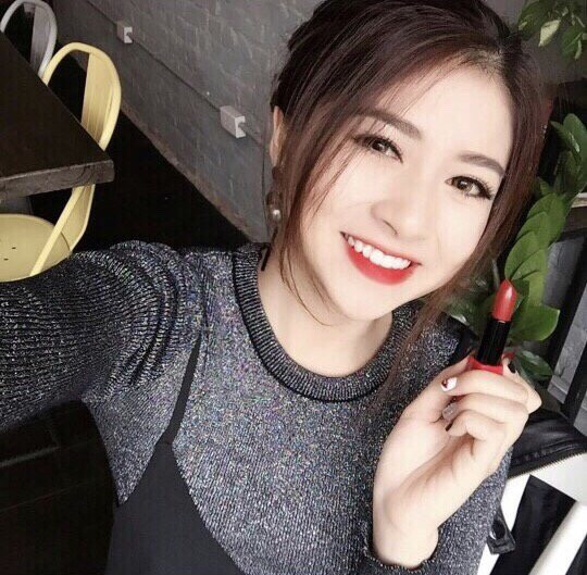 Smile25 quả cao tay khi một lần nữa đốn gục tim các cô nàng bằng son thỏi vỏ đỏ - Ảnh 24.