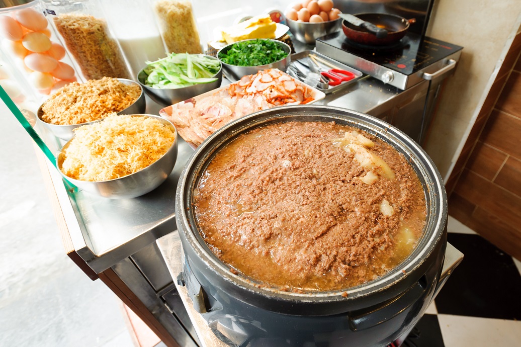 Khám phá cửa hàng bánh mì “Pate Lãn Ông” ngon nức tiếng Hà Nội - Ảnh 3. Khám phá cửa hàng bánh mì “Pate Lãn Ông” ngon nức tiếng Hà Nội - Ảnh 3.