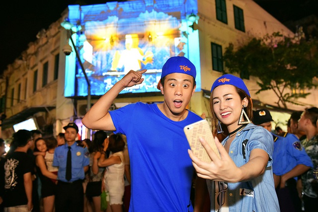 Luke Nguyễn trổ t&agrave;i nấu ăn tr&ecirc;n đường phố H&agrave; Nội - Ảnh 6.