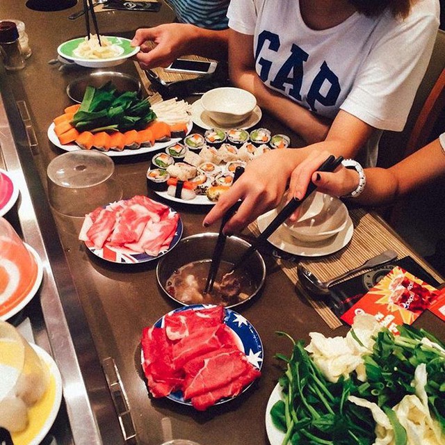 Gợi &yacute; &ldquo;giảm nhiệt&rdquo; cho m&oacute;n lẩu m&ugrave;a h&egrave; - Ảnh 2.