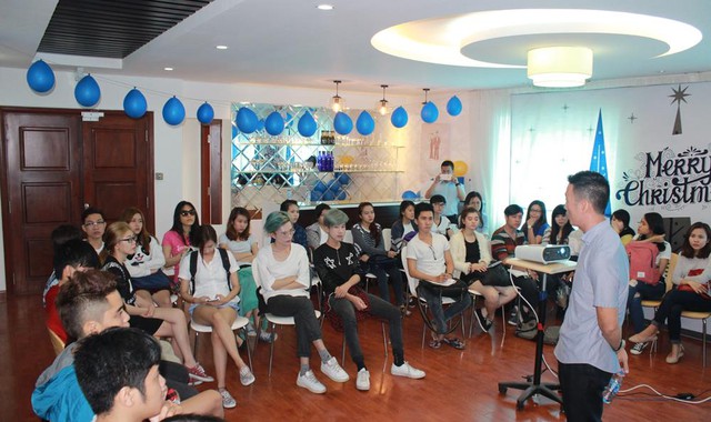 Quan hệ công chúng - Nghề “hot” nhưng cần được đào tạo thực tiễn - Ảnh 1.