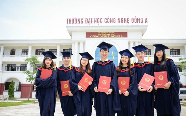 Chỉ cần là sinh viên, bạn sẽ ao ước được học tập trong môi trường như thế này - Ảnh 2.