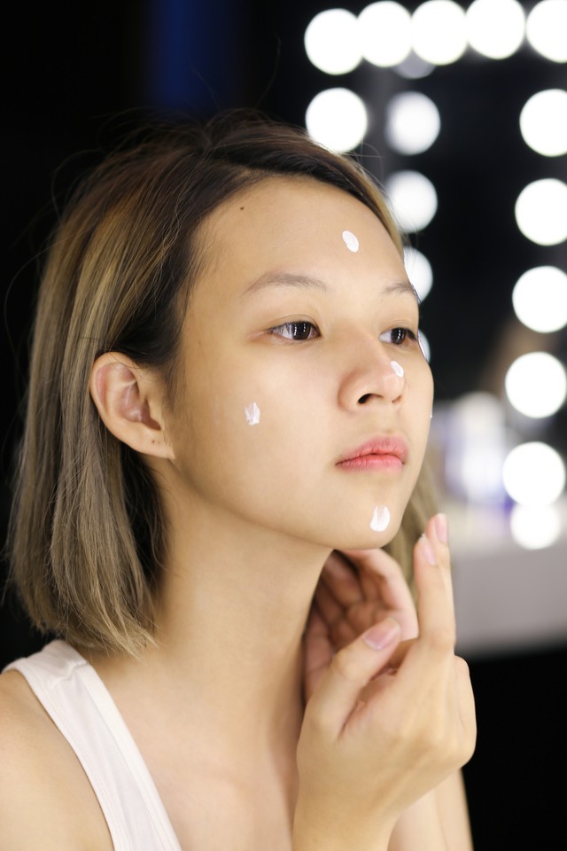 Kh&ocirc;ng thể kh&ocirc;ng ghen tị với l&agrave;n da của Ph&iacute; Phương Anh (The Face) - Ảnh 4.