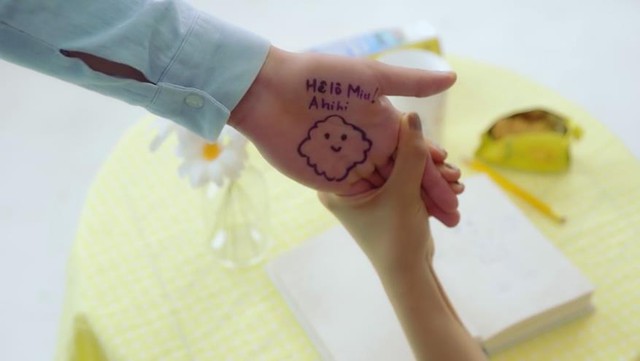 Những m&oacute;n qu&agrave; nhỏ dễ đốn tim con g&aacute;i - Ảnh 2.