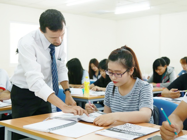 UEF nhận hồ sơ x&eacute;t tuyển học bạ THPT đến ng&agrave;y 25/8 - Ảnh 4.